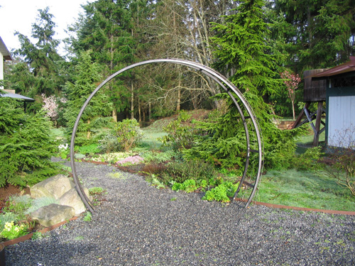 Moonbeam garden arch